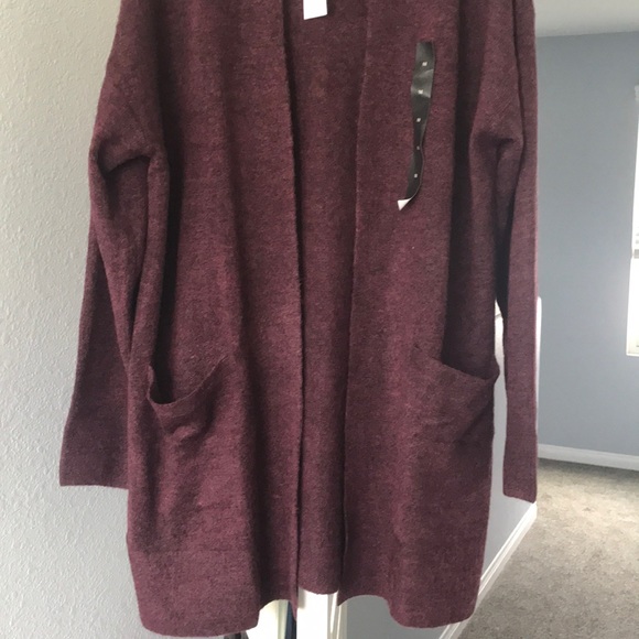 NWT Banana Republic Sweater - Picture 6 of 6